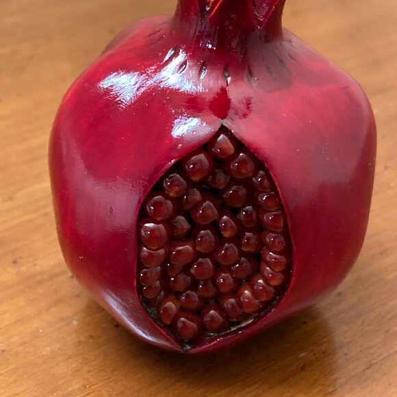 Red Pomegranate Figurine Wood Decortive - Picture 3 of 7